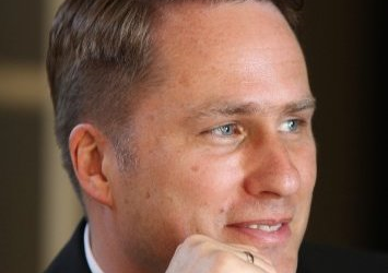 “Innovation and knowledge management, how to navigate through the land of blah, blah, blah?” – Siddi Wouters, FMC Technologies “Innovation and knowledge management, how to navigate through the land of blah, blah, blah?” – Siddi Wouters, FMC Technologies